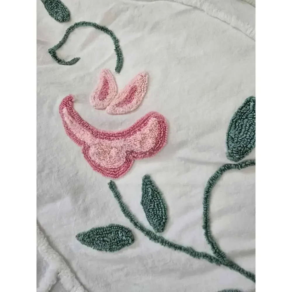 Vintage Chenille coverlet  approx 85
